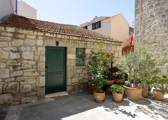 Deluxe Dino In The Old Town Of Apartamento *