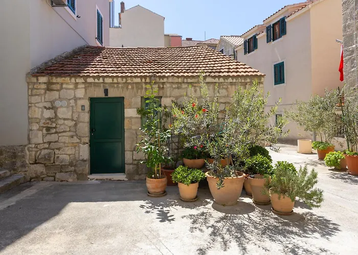 Deluxe Dino In The Old Town Of Apartamento *