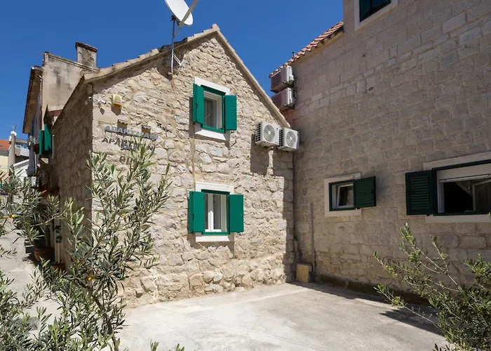 Apartamento Deluxe Dino In The Old Town Of