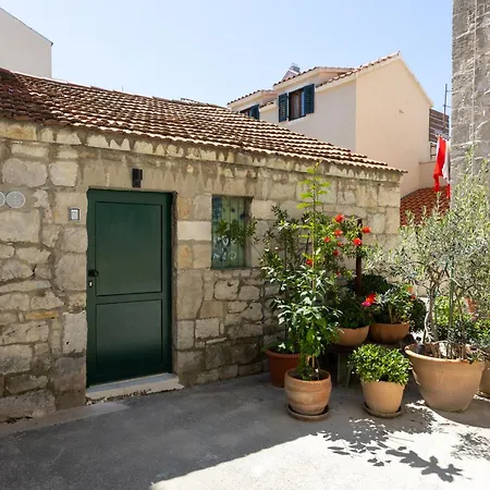 Deluxe Dino In The Old Town Of Apartamento *