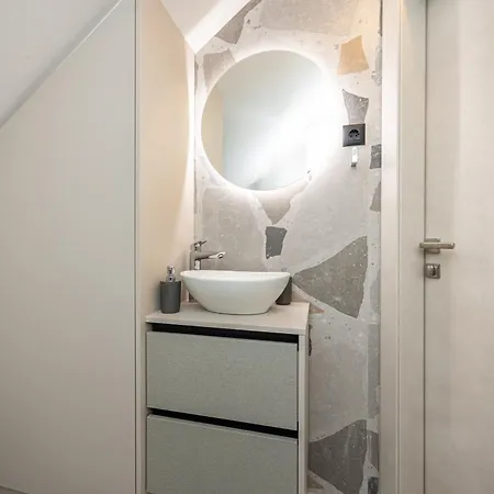 Deluxe Dino In The Old Town Of *