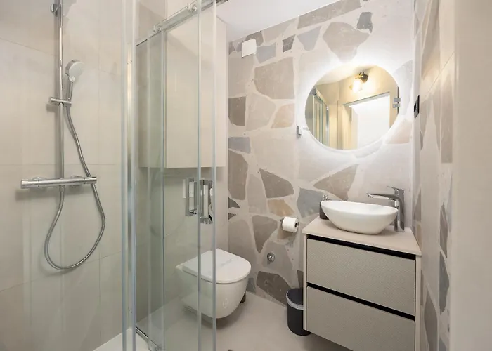 Deluxe Dino In The Old Town Of *