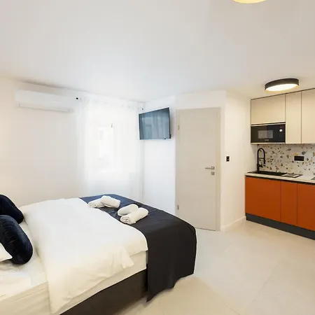 Deluxe Dino In The Old Town Of Apartmán *